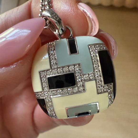 Belle Etoile Pendant 8 inch NWOT - Picture 3 of 4